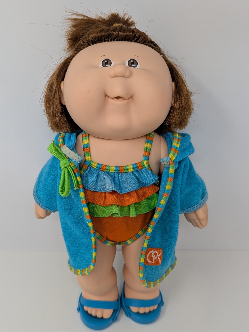 Cabbage Patch Kids Doll Splashin' Kids Girl Bathrobe Swimsuit Sandles